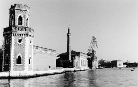 Imbocco del Canale di Porta Nuova con Torrette Neogotiche